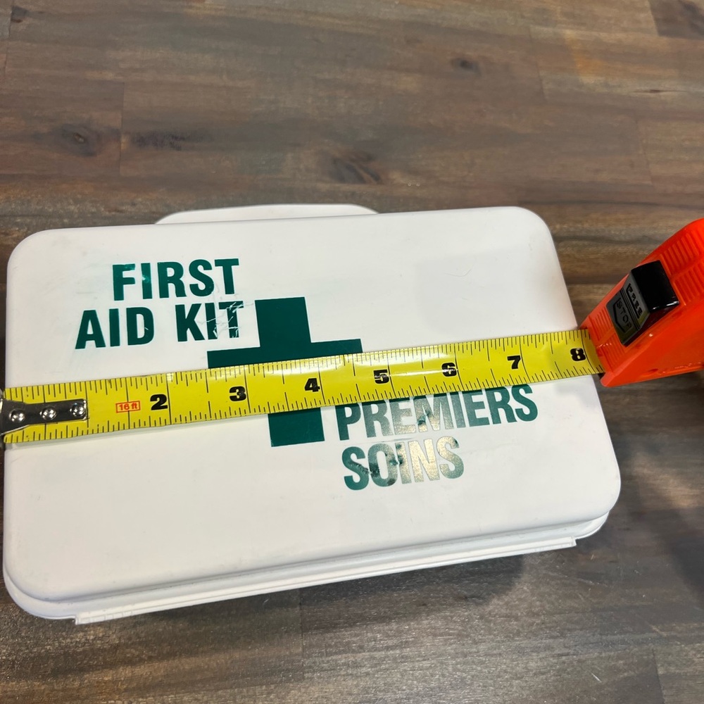 White First Aid Kit - Picture 4 of 9